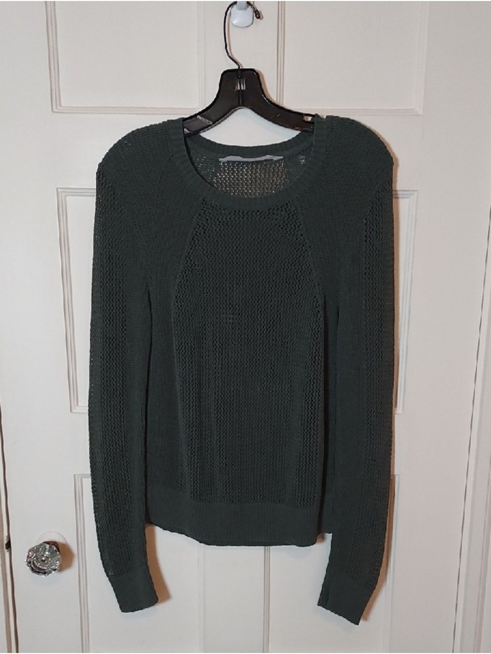 Athleta Open Weave Lightweight Sweater In Olive Green Slim Fit Size Medium